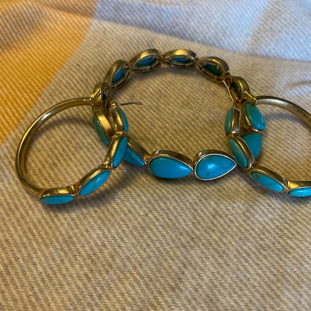 COPY - Monet bracelet and earring set. Gold tone with faux turquoise.